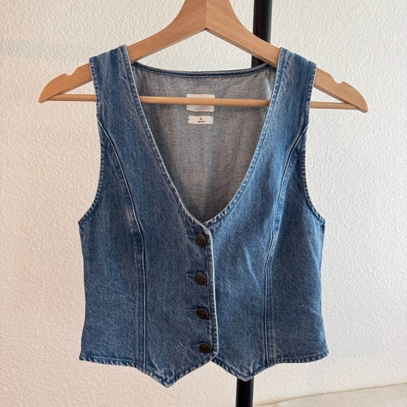 Aritzia Tops - Aritzia denim vest